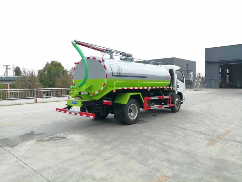 东风10方吸粪车