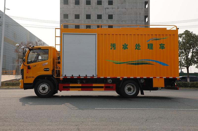 污水净化车